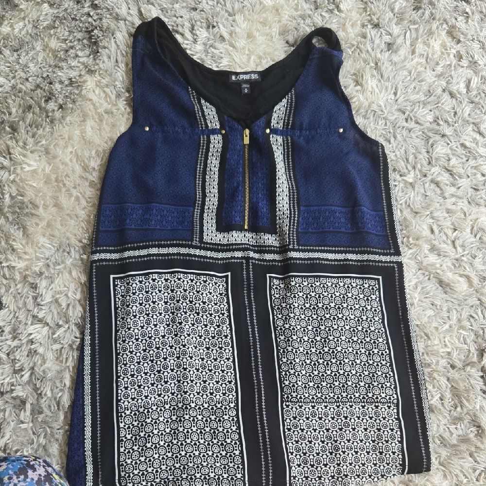 Express Navy and Black Patterned Sleeveless Top